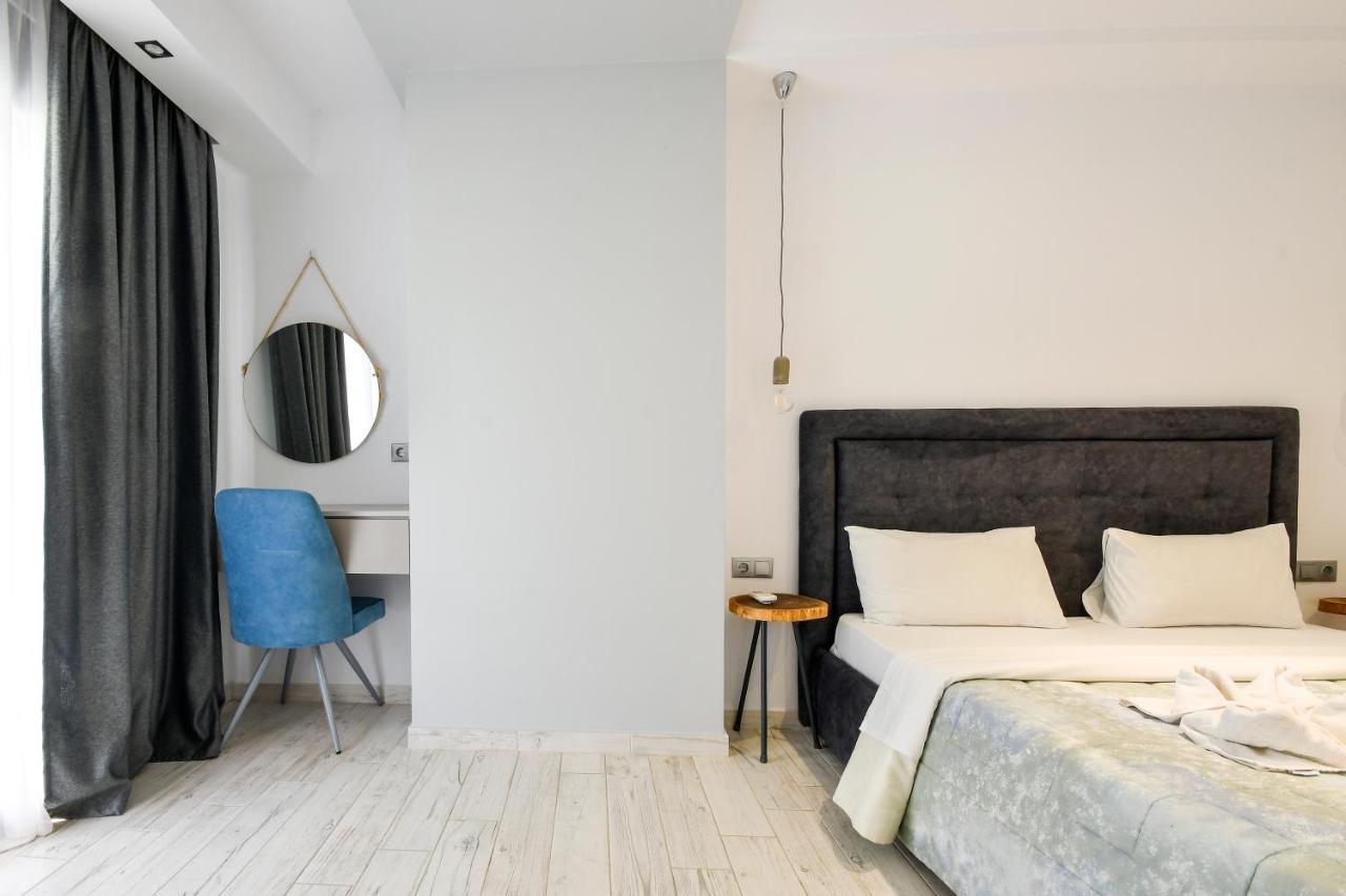 Zinozis Beach Apartments Vourvourou Eksteriør billede